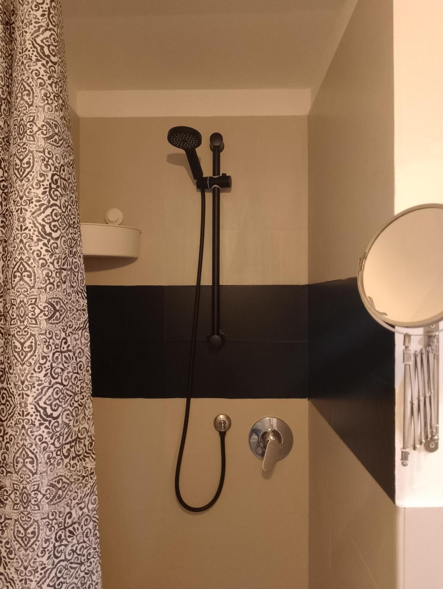 Casa Cavour Apartment Livorno Luaran gambar